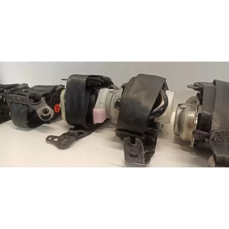 SEAT TARRACO PASY BEZPIECZEŃSTWA KOMPLET 5NC857705H 5FJ857805B 5FJ857806B