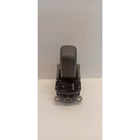 VOLVO V60 CC GAŁKA ZMIANY BIEGÓW 32240931