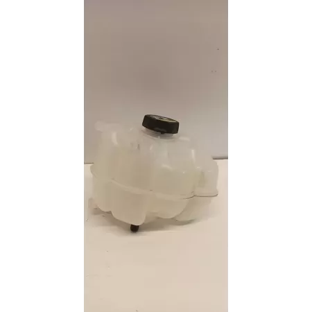 VOLVO V60 CC ZBIORNICZEK WYRÓWNAWCZY 31465682 31368311