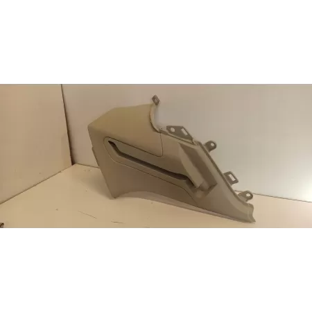 VOLVO V60 CC OSŁONA SŁUPKA LEWA TYŁ 32132031