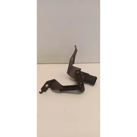 VOLVO V60 CC CZUJNIK POZIOMOWANIA PRAWY TYŁ 32246988 31406563