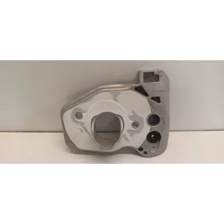 VOLVO V60 CC UCHWYT POMPY ABS 32281995