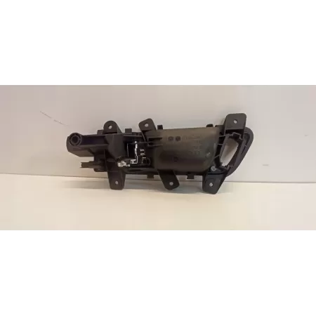 AUDI A5 8T KLAMKA DRZWI PRAWY PRZÓD 8K0837020