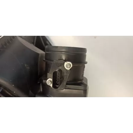 AUDI A4 B8 A5 8T OBUDOWA FILTRA POWIETRZA 8R0133835AH