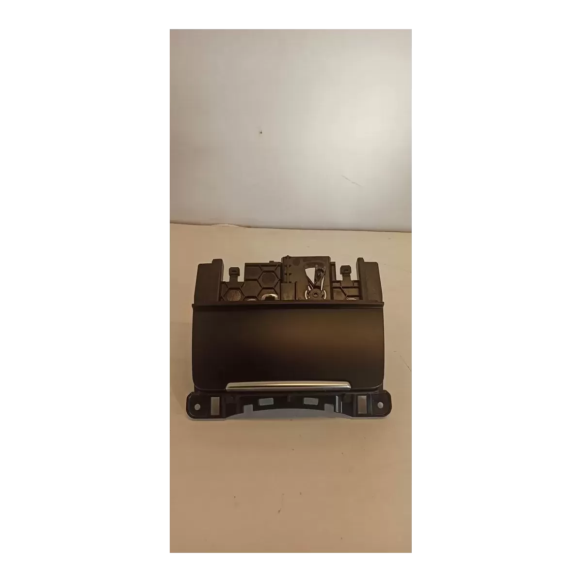 AUDI A5 8T SCHOWEK POPIELNICZKA 8K0857951