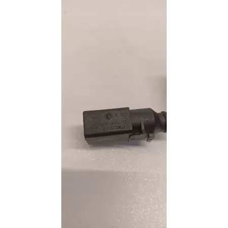 AUDI A4 B8 A5 8T ZAMEK MASKI 8K0823509D