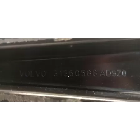 VOLVO V60 CC WAHACZ LEWY PRAWY TYŁ 31360588