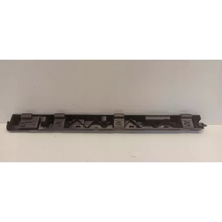 VOLVO V60 CC ŚLIZG MOCOWANIE PROGU PRAWY 31448921