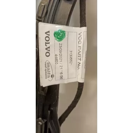 VOLVO V60 CC SZYBERDACH PANORAMA 32342699 3855482