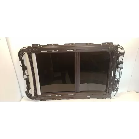 VOLVO V60 CC SZYBERDACH PANORAMA 32342699 3855482