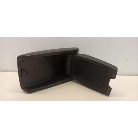 AUDI A7 PODŁOKIETNIK