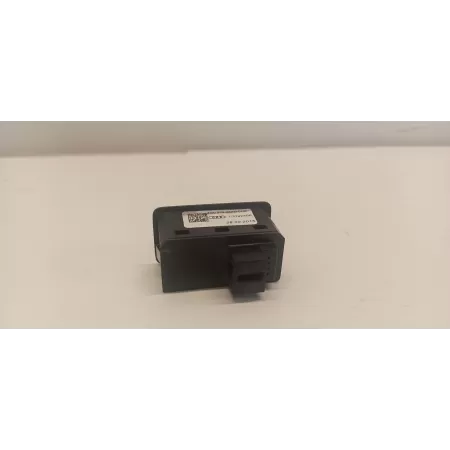 AUDI A7 4G PRZYCISK OTWIERANIA KLAPY 4G0959831B