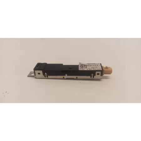 AUDI A7 WZMACNIACZ ANTENY 4G8035225A