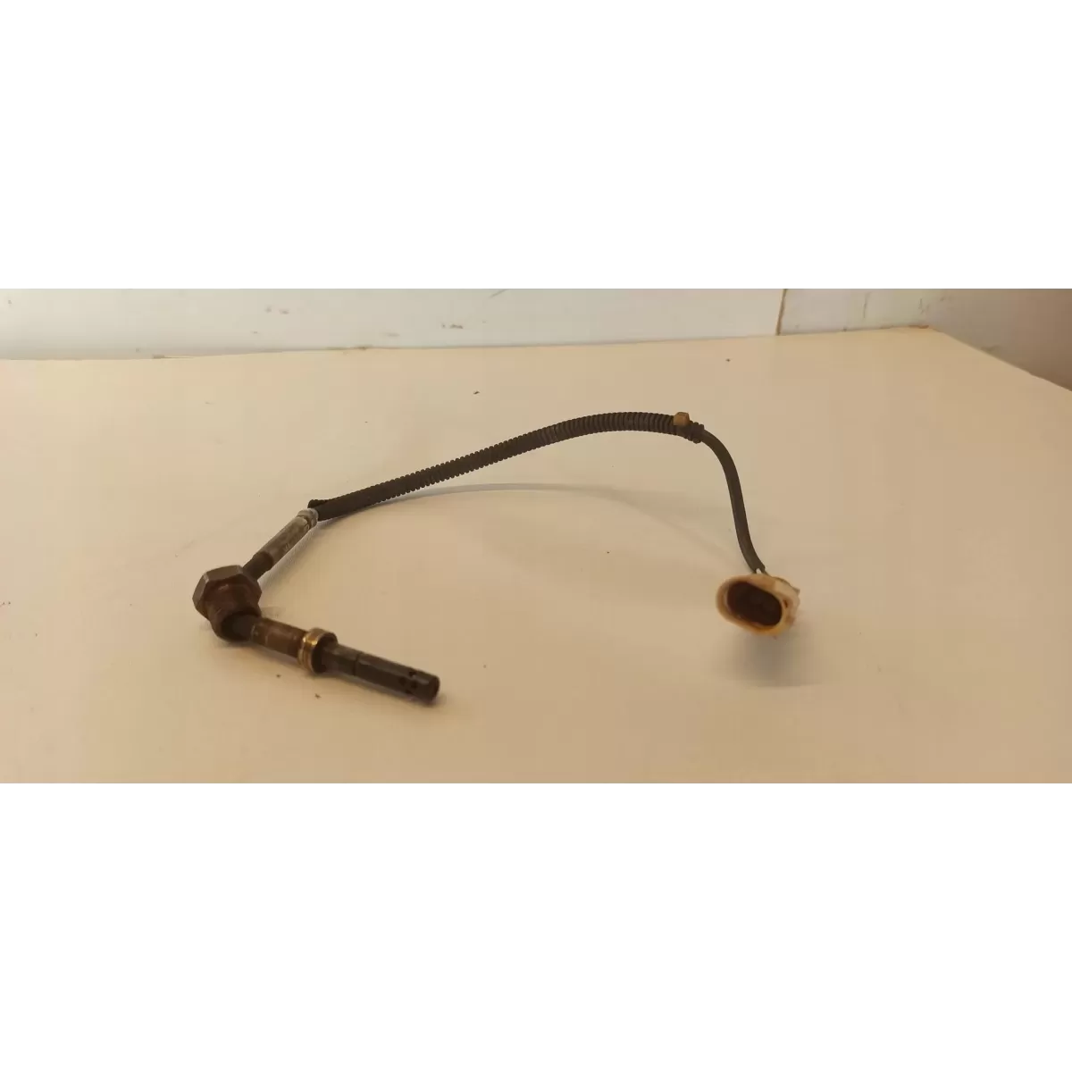 AUDI A7 4G CZUJNIK TEMPERATURY SPALIN 4G0906088AF