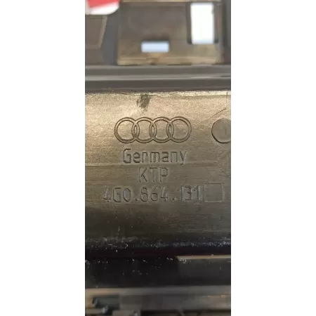 AUDI A7 4G SCHOWEK WKŁAD POPIELNICZKI 4G0864131