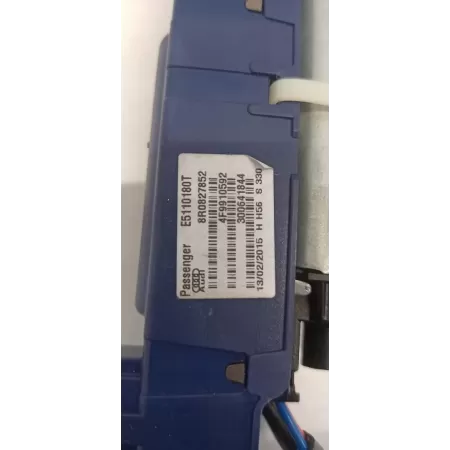 AUDI Q5 SIŁOWNIK KLAPY BAGAŻNIKA PRAWY 8R0827852