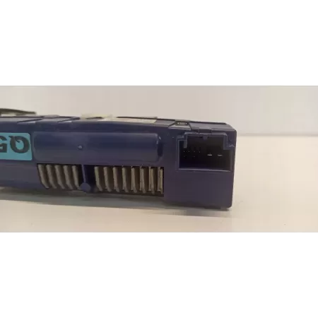 AUDI Q5 SIŁOWNIK KLAPY BAGAŻNIKA PRAWY 8R0827852