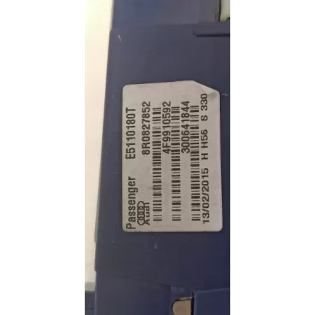 AUDI Q5 SIŁOWNIK KLAPY BAGAŻNIKA PRAWY 8R0827852