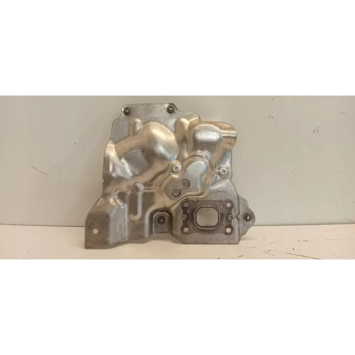VOLVO V60 CC OSŁONA TERMICZNA 31493385