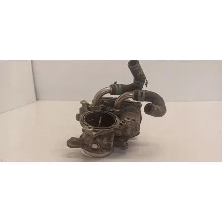 VW SKODA AUDI PRZEPUSTNICA 04L128063P