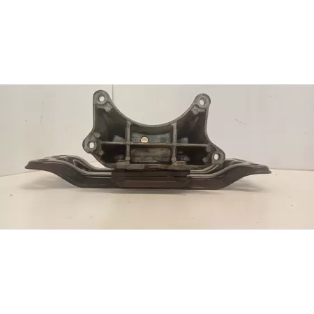 MERCEDES W211 ŁAPA PODPORA SKRZYNI BIEGÓW A2112420340 A2112420901