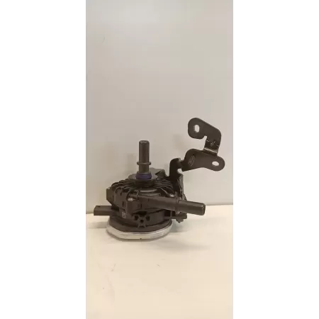 VOLVO XC40 DODATKOWA POMPKA WODY 31669539