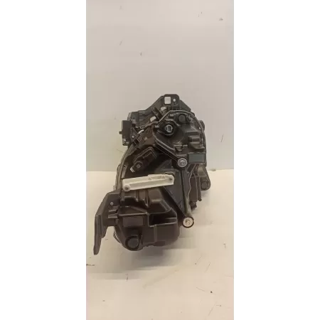 SUZUKI SWIFT VII MK9 LAMPA LEWY PRZÓD 2024 UK ANGLIK