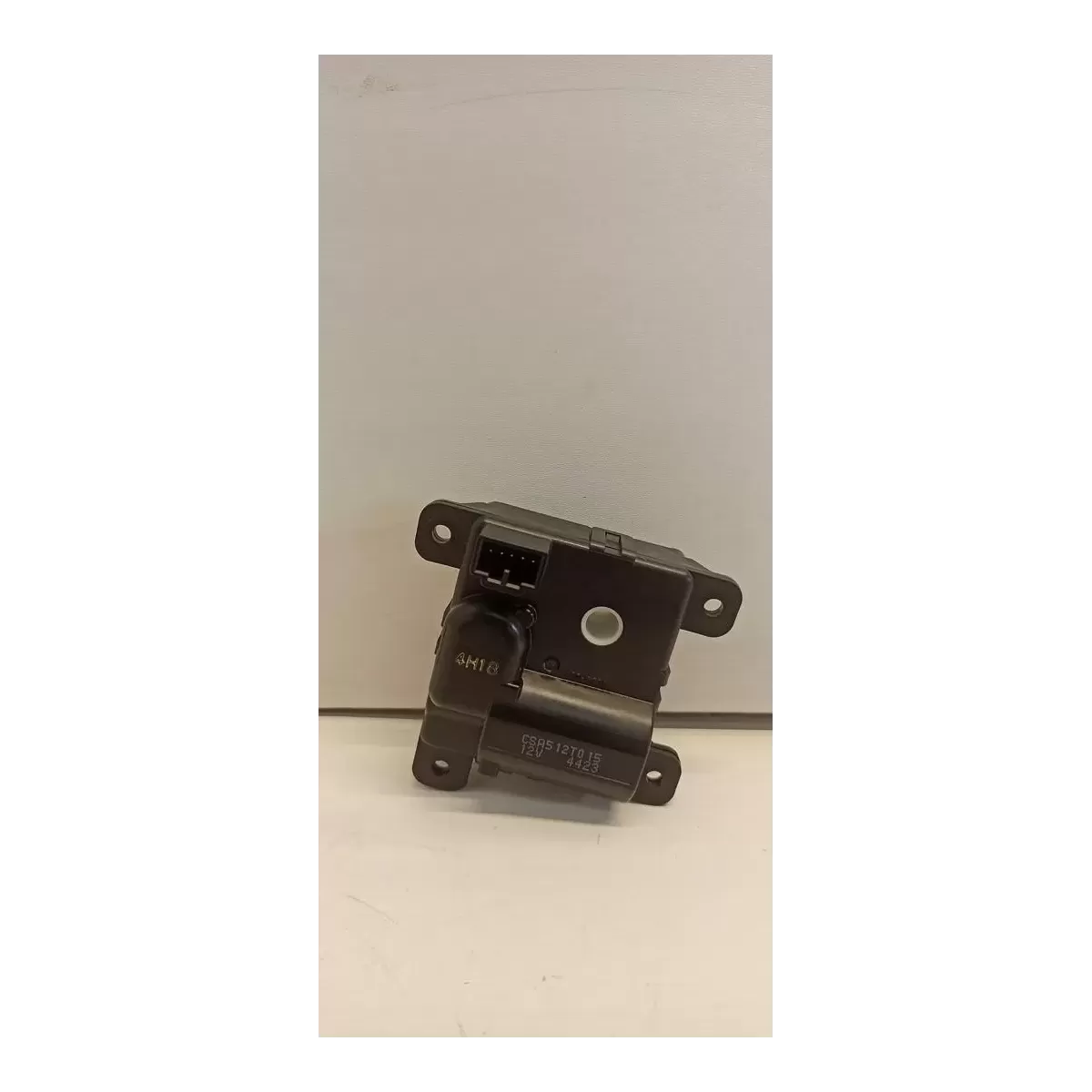 SUZUKI SWIFT VII MK9 SILNICZEK NAGRZEWNICY CSA512T015