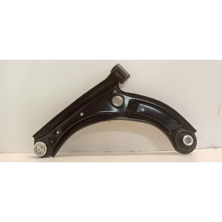 SUZUKI SWIFT VII MK9 WAHACZ PRAWY PRZÓD 1.2