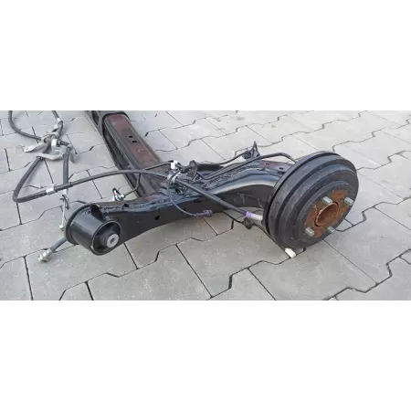 SUZUKI SWIFT VII MK9 BELKA ZAWIESZENIE TYŁ 1.2 800KM SUZUKI SWIFT VII MK9 BELKA ZAWIESZENIE TYŁ 1.2 800KM