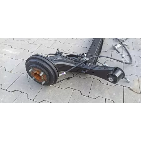 SUZUKI SWIFT VII MK9 BELKA ZAWIESZENIE TYŁ 1.2 800KM SUZUKI SWIFT VII MK9 BELKA ZAWIESZENIE TYŁ 1.2 800KM