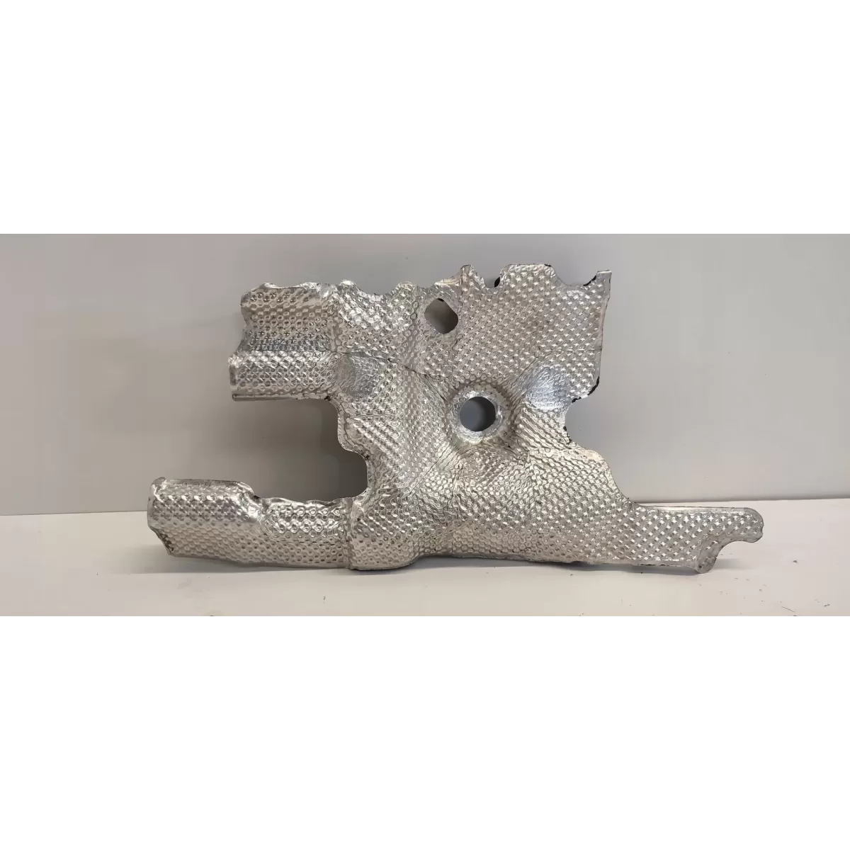 AUDI A6 C7 OSŁONA TERMICZNA 04L103954G