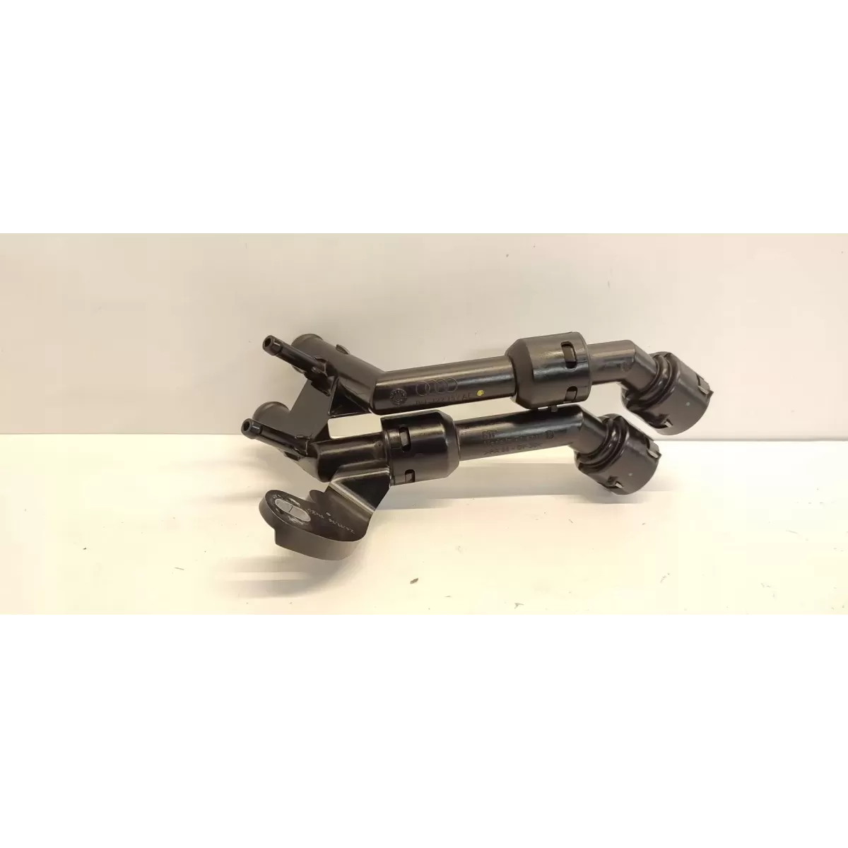 AUDI A6 C7 RURA KRÓCIEC WODY 04L122157AC