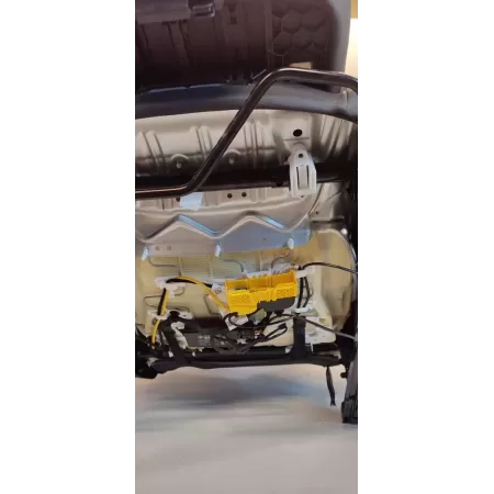 BMW F44 218I FOTELE KANAPA