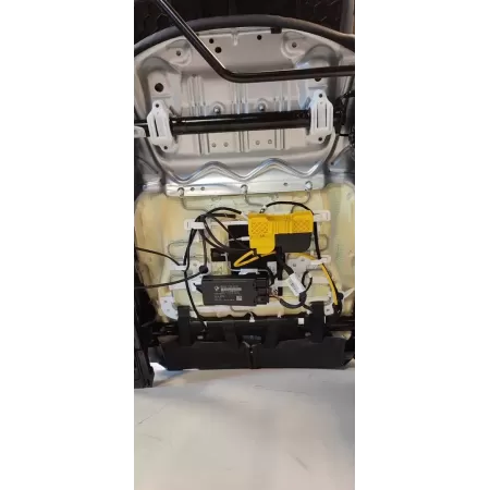 BMW F44 218I FOTELE KANAPA
