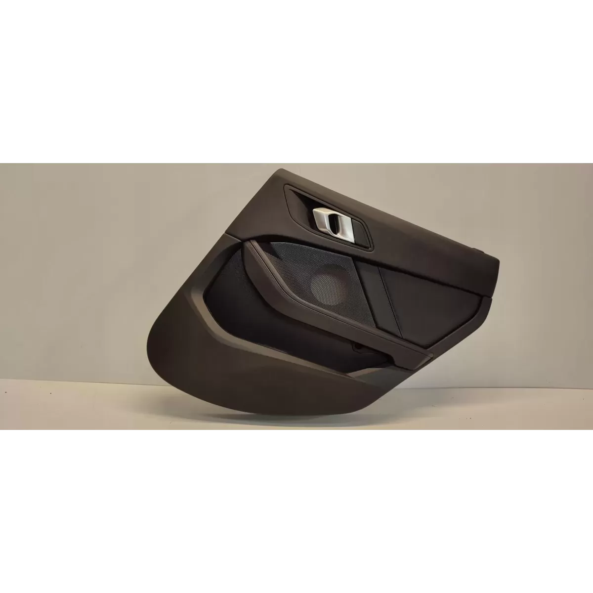 BMW F44 218I BOCZEK DRZWI PRAWY TYŁ 9418360