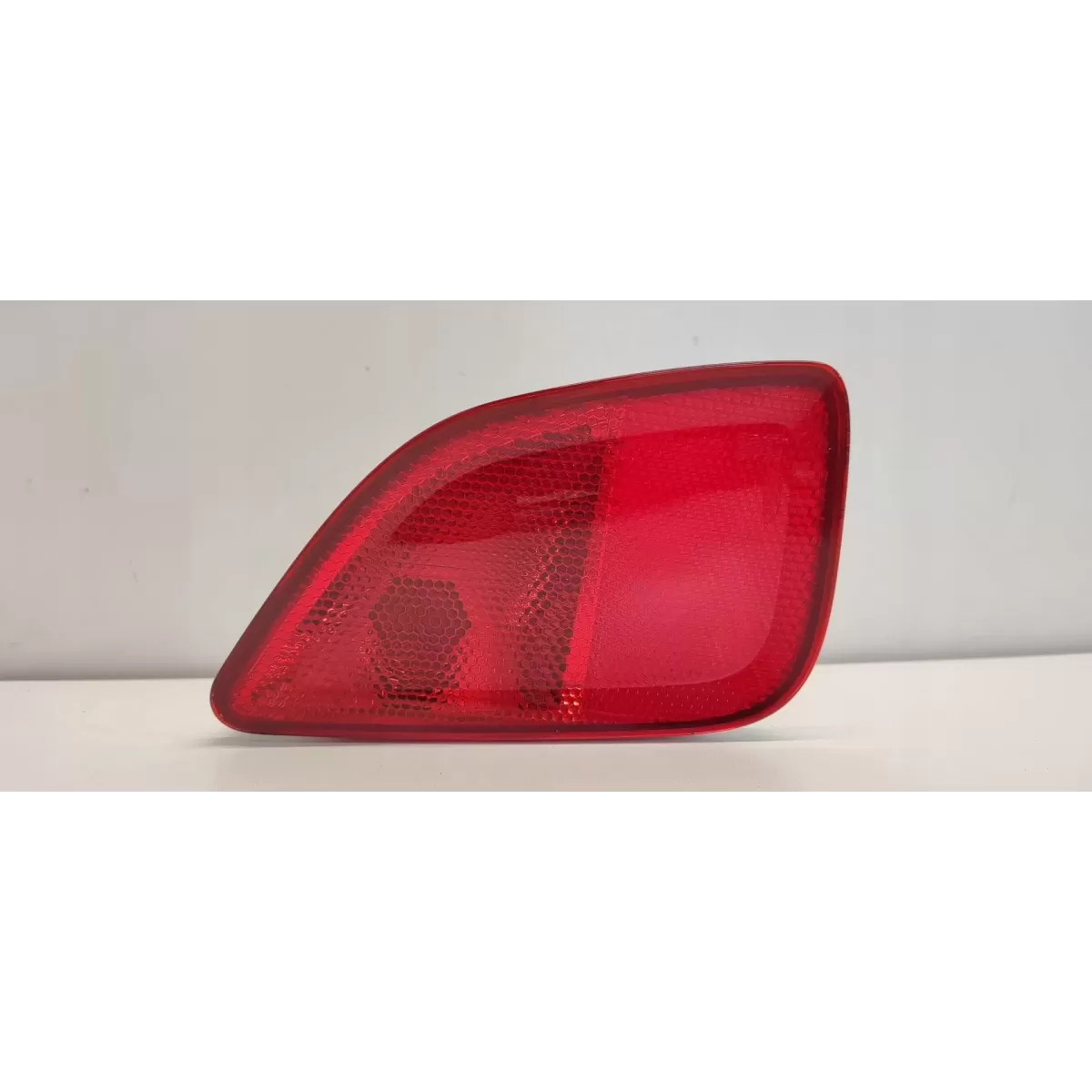 FORD PUMA MK2 LAMPA ZDERZAKA PRAWY TYŁ L1TB-15272-AC