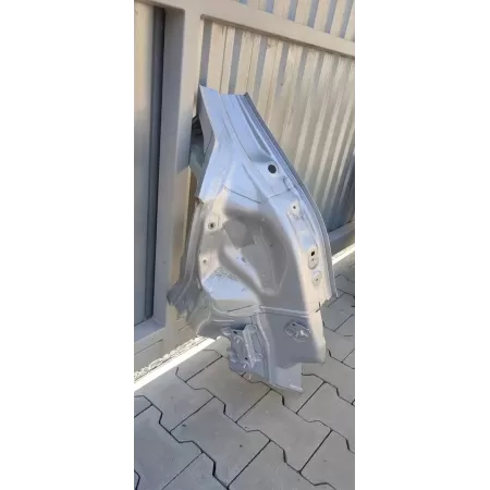 SUZUKI SX4 S-CROSS ĆWIATYKA LEWY