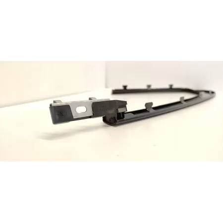 BMW F44 218I LISTWA SZYBY LEWY TYŁ 7483185
