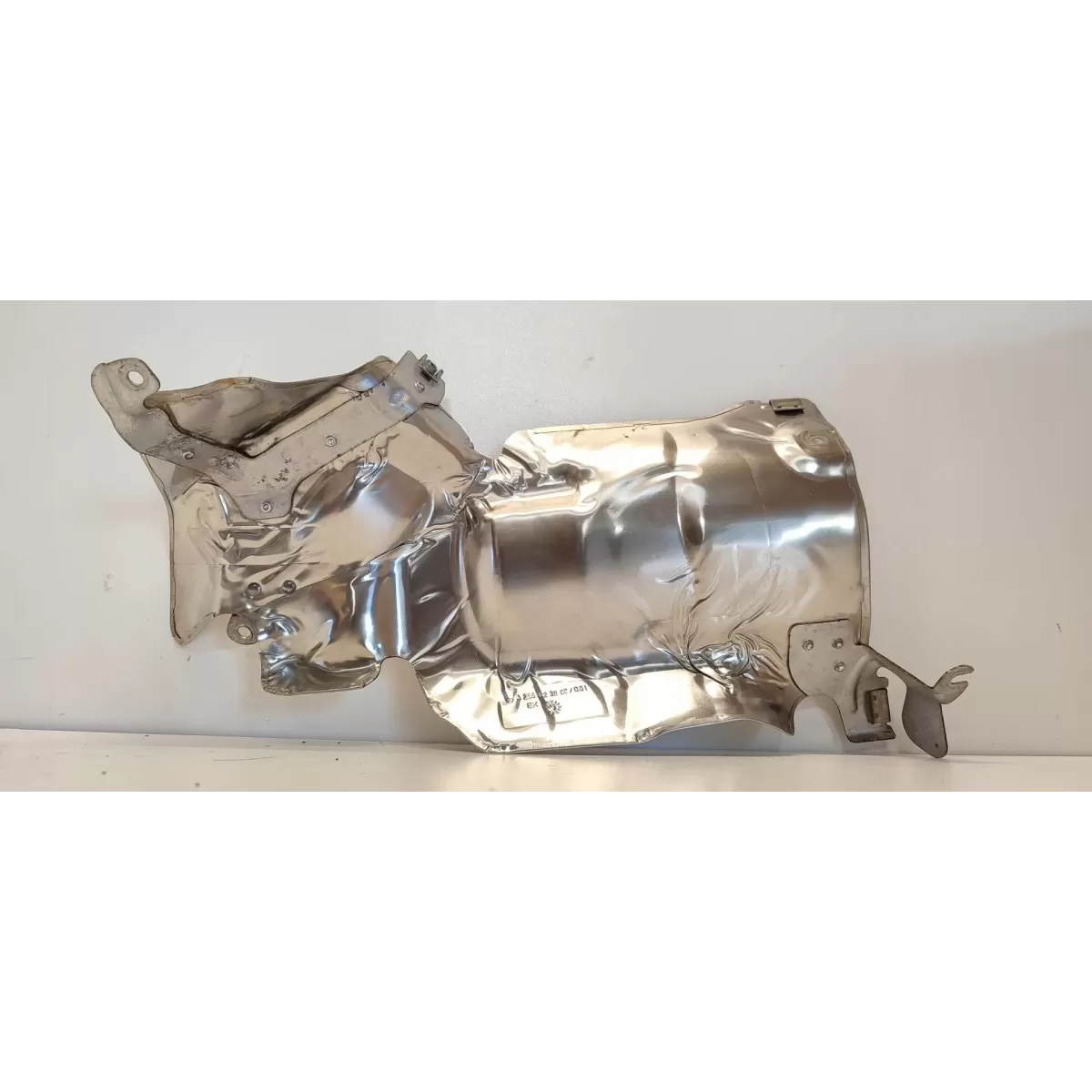 MERCEDES GLE53 W167 AMG OSŁONA TERMICZNA A2561423800