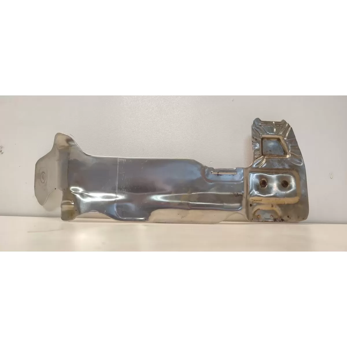 MERCEDES GLE53 W167 AMG OSŁONA TERMICZNA A2561422200