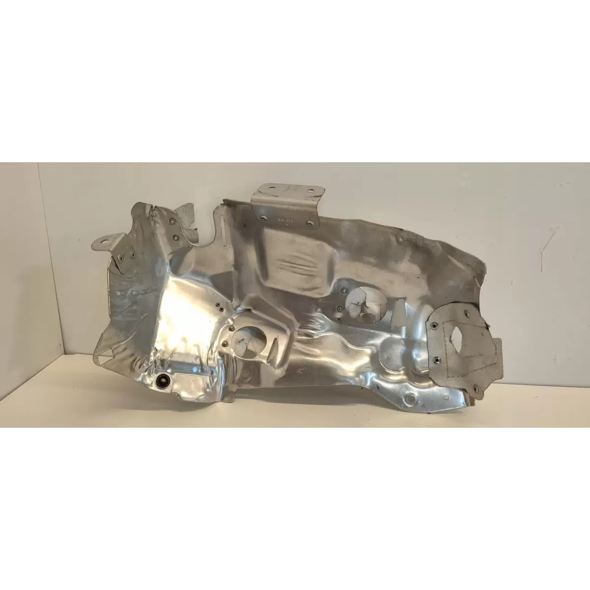BMW F44 218I OSŁONA TERMICZNA 9845364