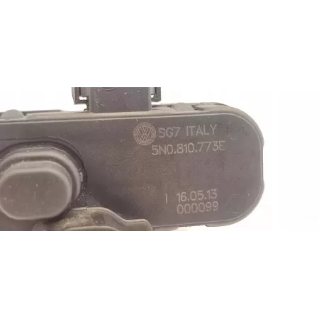 VW TIGUAN 5N0 SILNICZEK KLAPKI WLEWU 5N0810773E