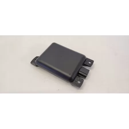 SUZUKI SX4 S-CROSS RADAR MARTWEGO POLA LEWY TYŁ 3F505-63T01