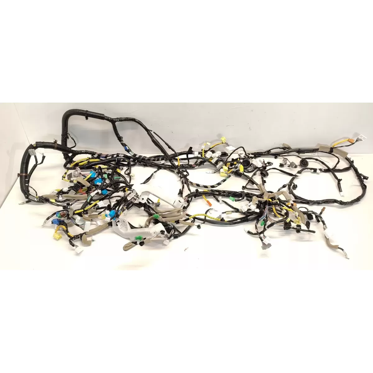 SUZUKI SX4 S-CROSS WIĄZKA KABINY KOKPITU 36620-64T00 36630-64T01