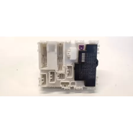 SUZUKI SX4 S-CROSS SKRZYNKA BEZPIECZNIKÓW