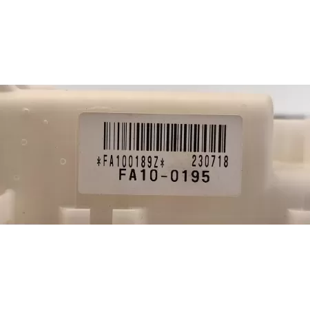 SUZUKI SX4 S-CROSS SKRZYNKA BEZPIECZNIKÓW