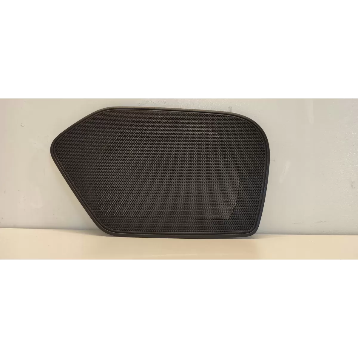 AUDI A7 4G OSŁONA GŁOŚNIKA PRAWY PRZÓD 4G8035420