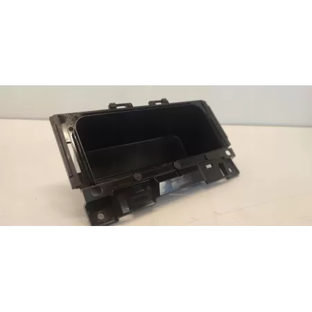 AUDI A7 4G SCHOWEK POPIELNICZKA 4G0864131