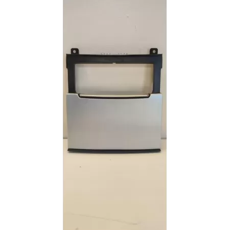 AUDI A7 4G SCHOWEK POPIELNICZKA 4G0863273